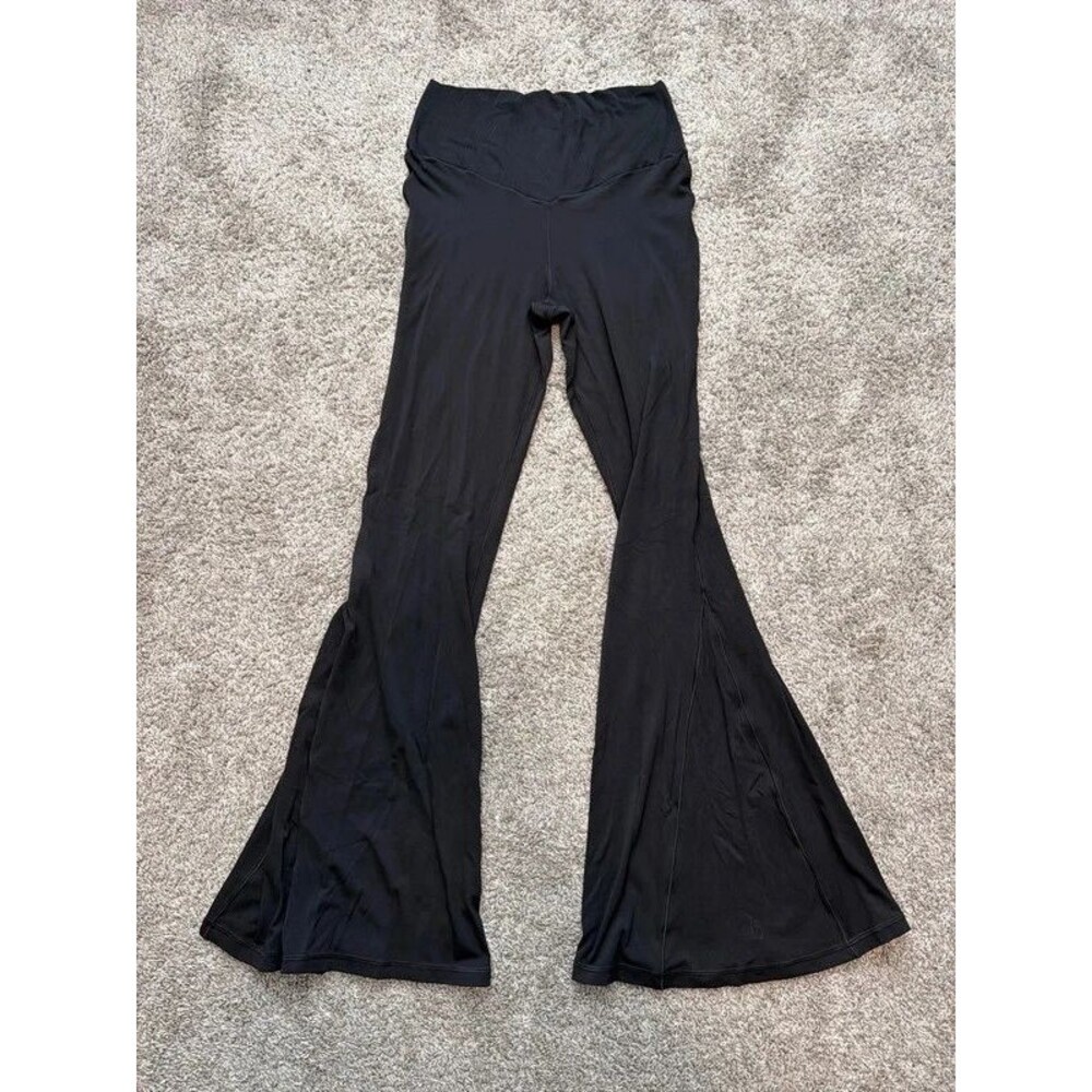 Offline By Aerie Real Me Ribbed Flare Leggings